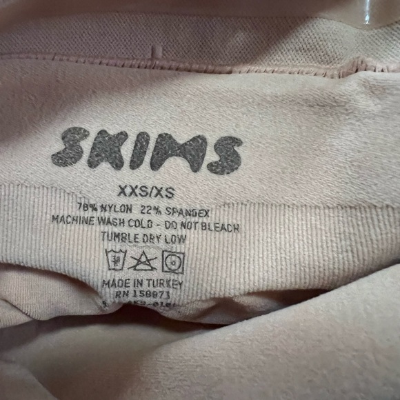 Skims Sculpting Above the Knee Shorts sz XXS/XS OCHRE color - Picture 5 of 6